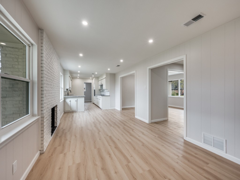 5916 Meredith Lane Edgecliff Village TX 76134