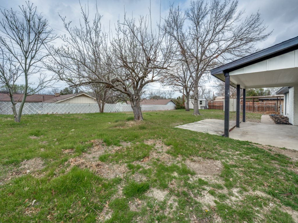 5916 Meredith Lane Edgecliff Village TX 76134