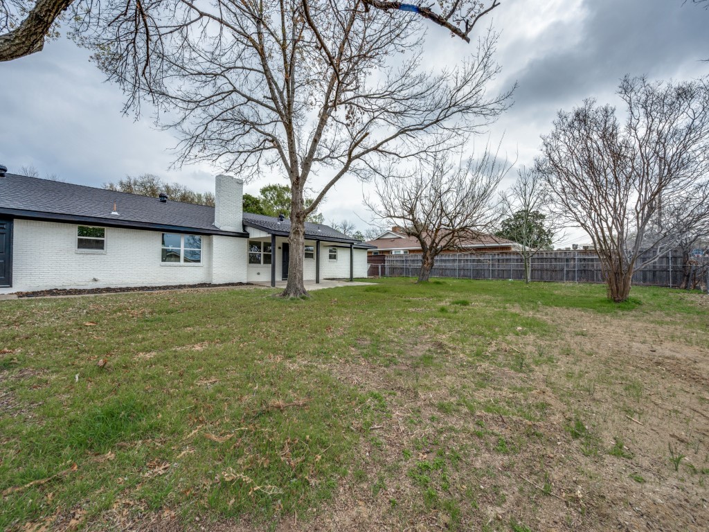 5916 Meredith Lane Edgecliff Village TX 76134
