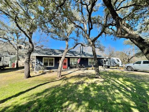1416 E Seneca Court Granbury TX 76048