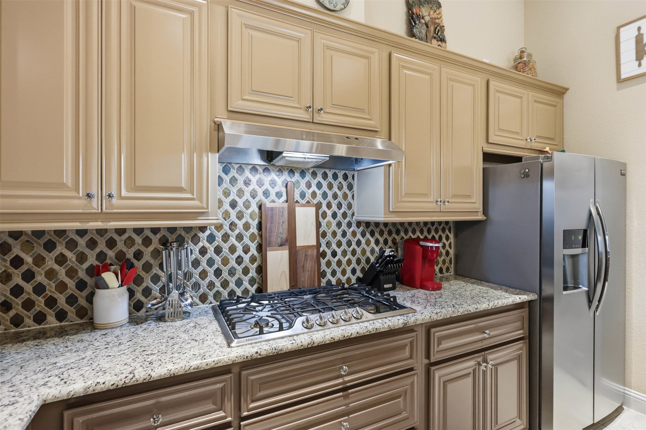 186 Las Colinas Trail Cross Roads TX 76227