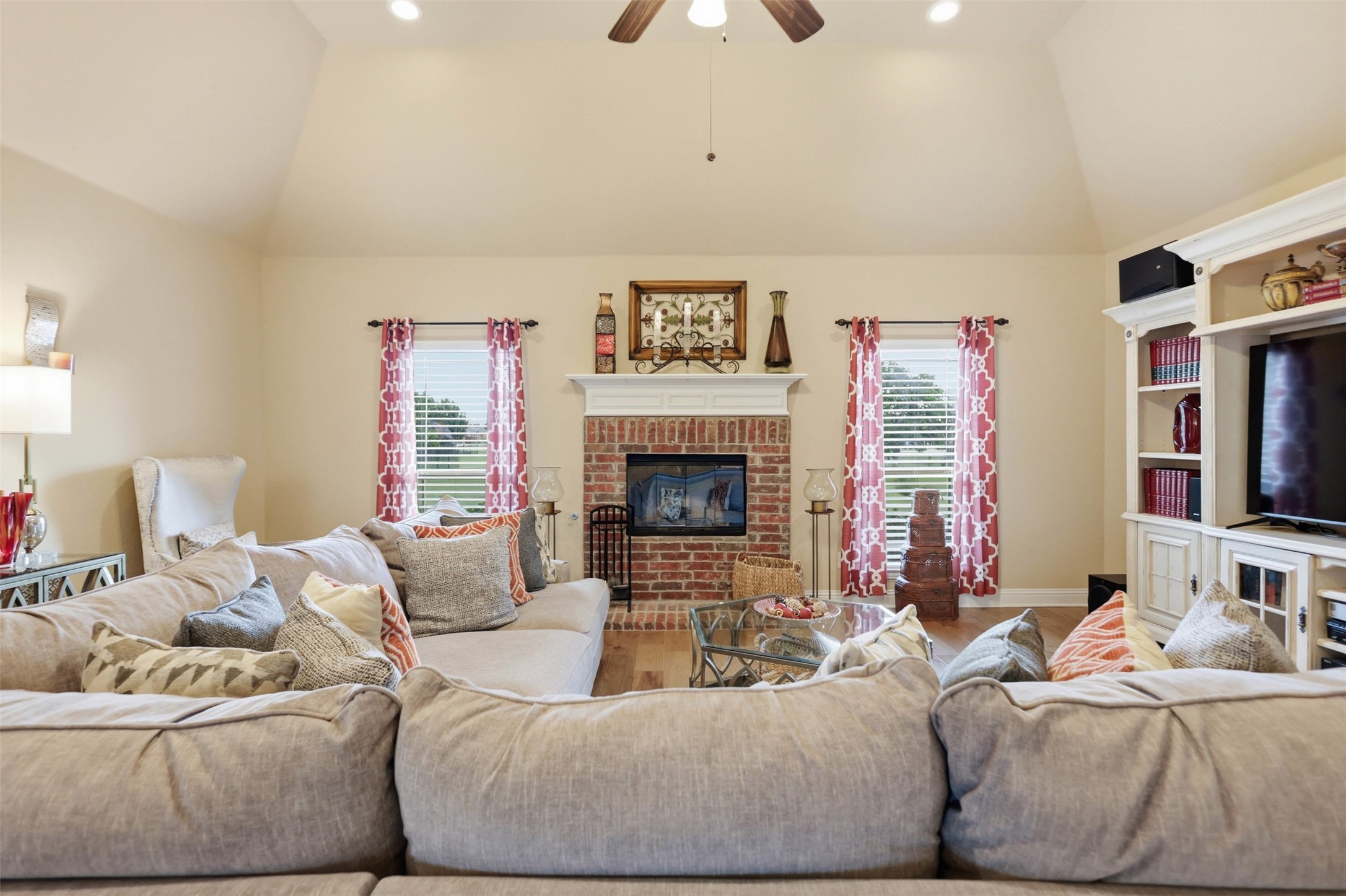 186 Las Colinas Trail Cross Roads TX 76227