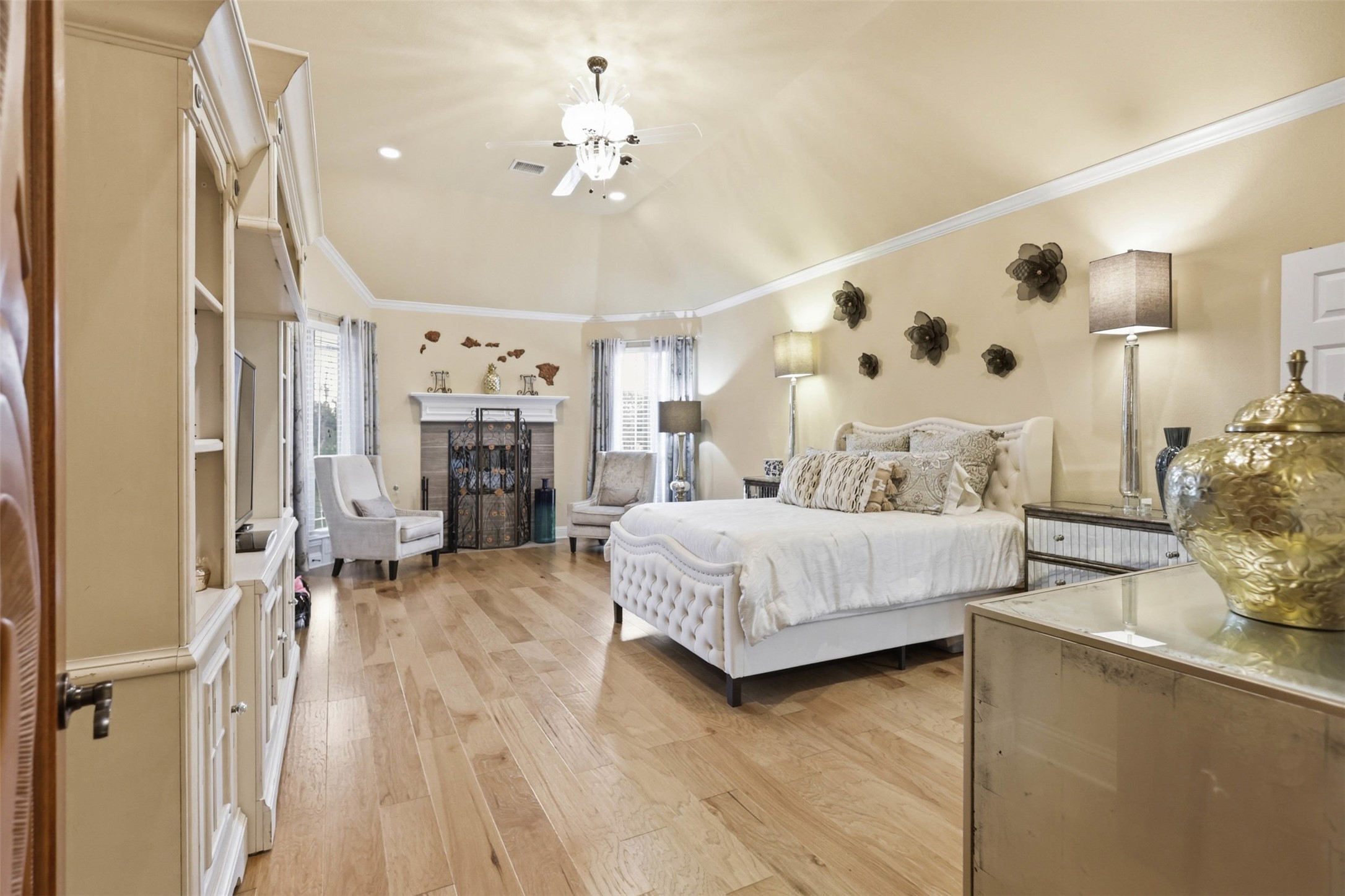 186 Las Colinas Trail Cross Roads TX 76227