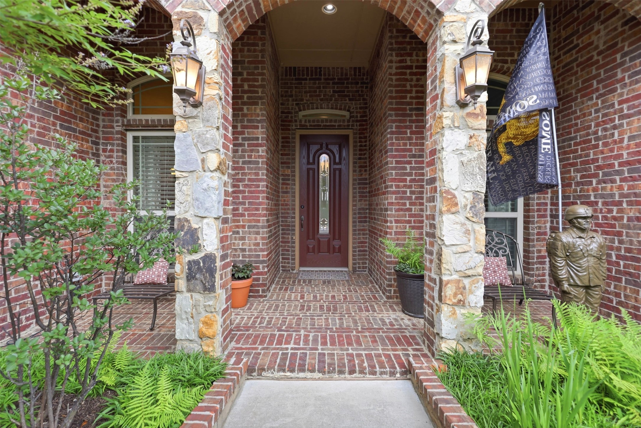 186 Las Colinas Trail Cross Roads TX 76227