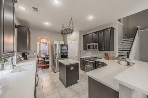 5021 Valleyside Drive Fort Worth TX 76123