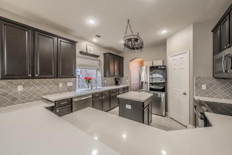 5021 Valleyside Drive Fort Worth TX 76123