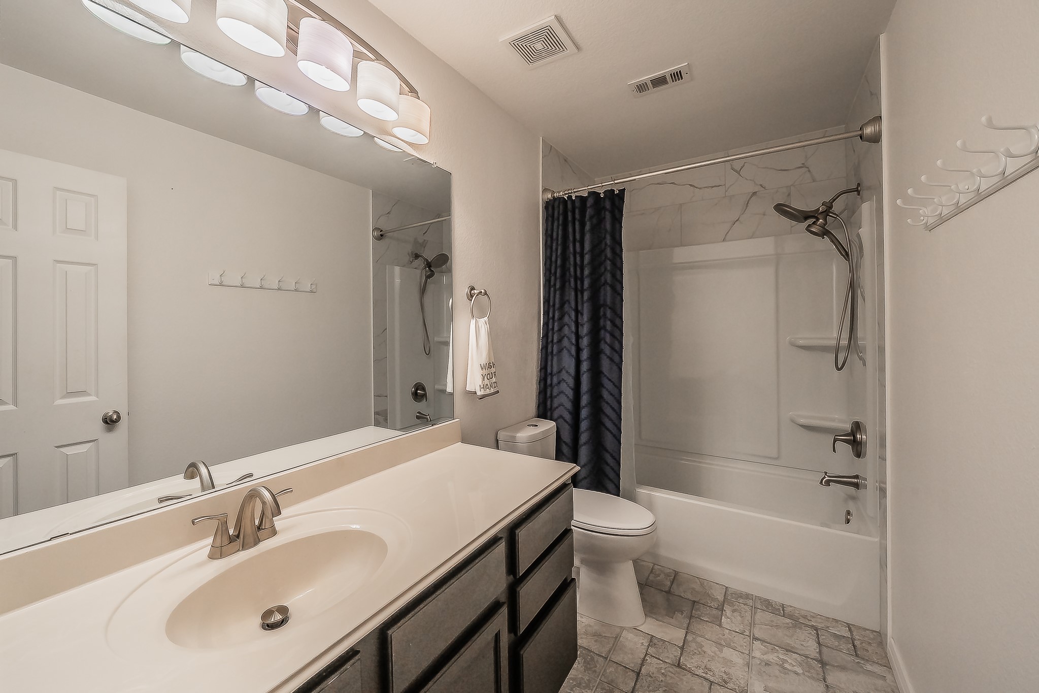 5021 Valleyside Drive Fort Worth TX 76123