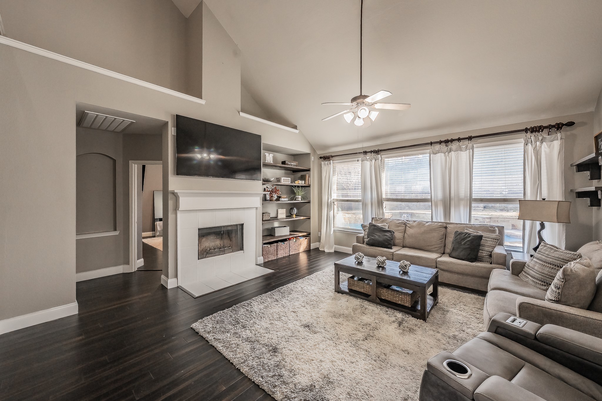 5021 Valleyside Drive Fort Worth TX 76123