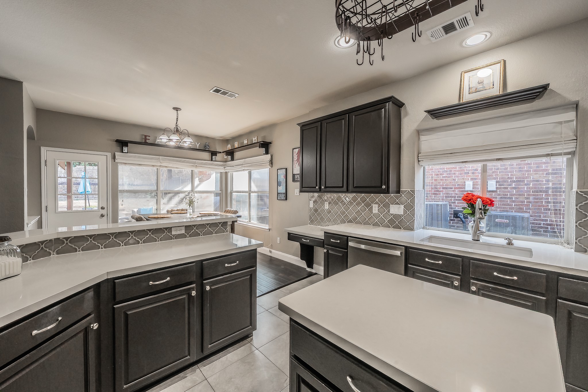 5021 Valleyside Drive Fort Worth TX 76123