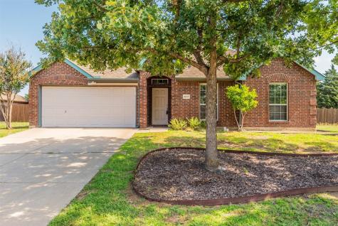 5817 Cynthia Drive Midlothian TX 76065