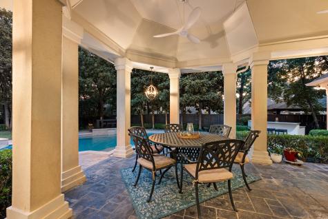 802 Carriage Court Southlake TX 76092