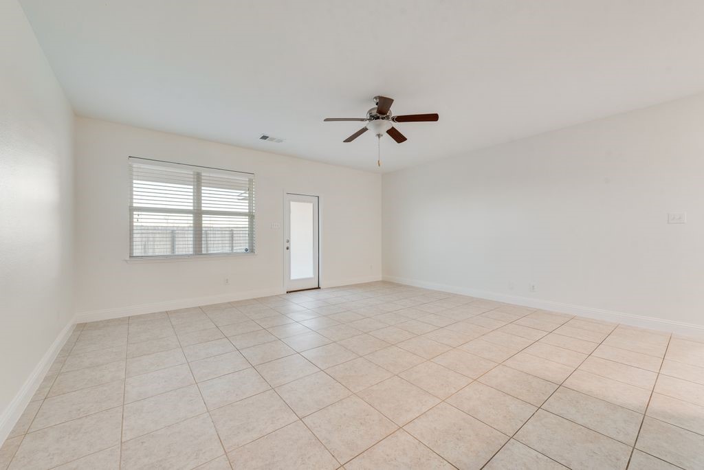 4201 Antioch Street Crowley TX 76036