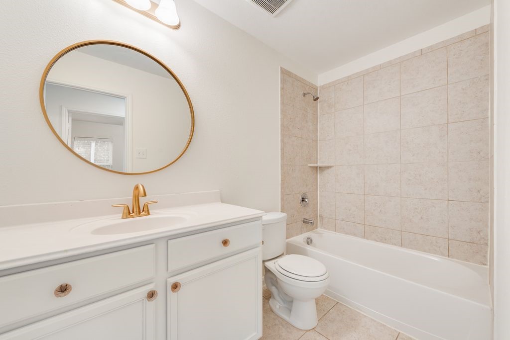 4201 Antioch Street Crowley TX 76036