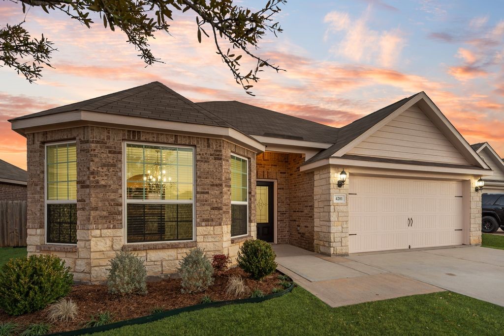 4201 Antioch Street Crowley TX 76036