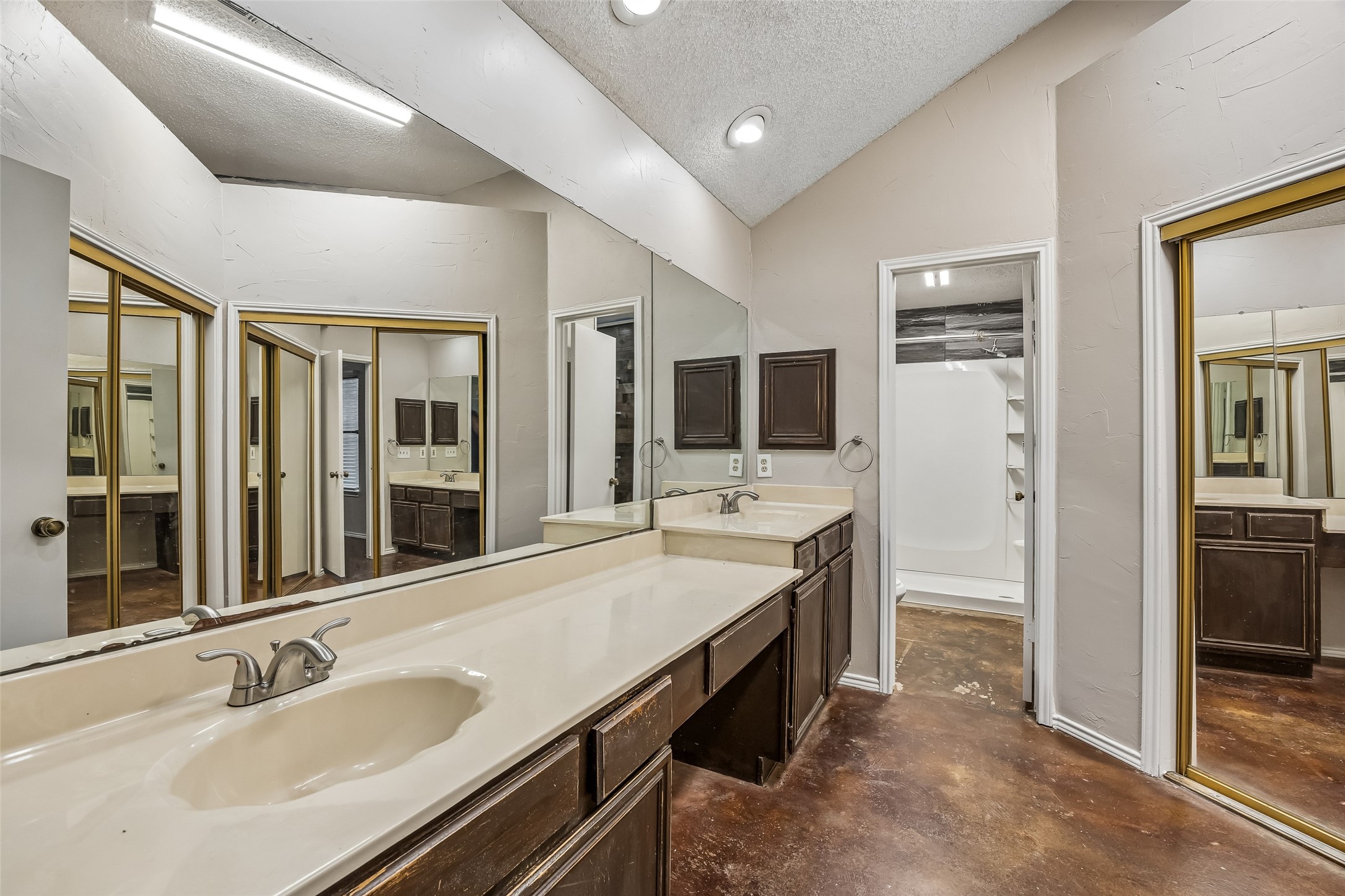 2221 Brookside Drive Rowlett TX 75088