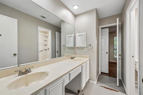 2221 Brookside Drive Rowlett TX 75088