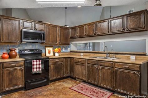 2221 Brookside Drive Rowlett TX 75088