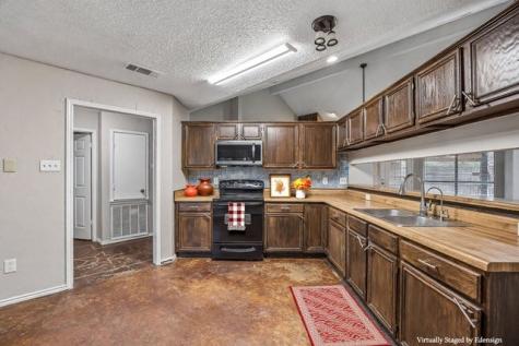 2221 Brookside Drive Rowlett TX 75088