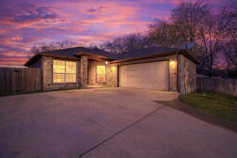 110 S Watson Street Alvarado TX 76009