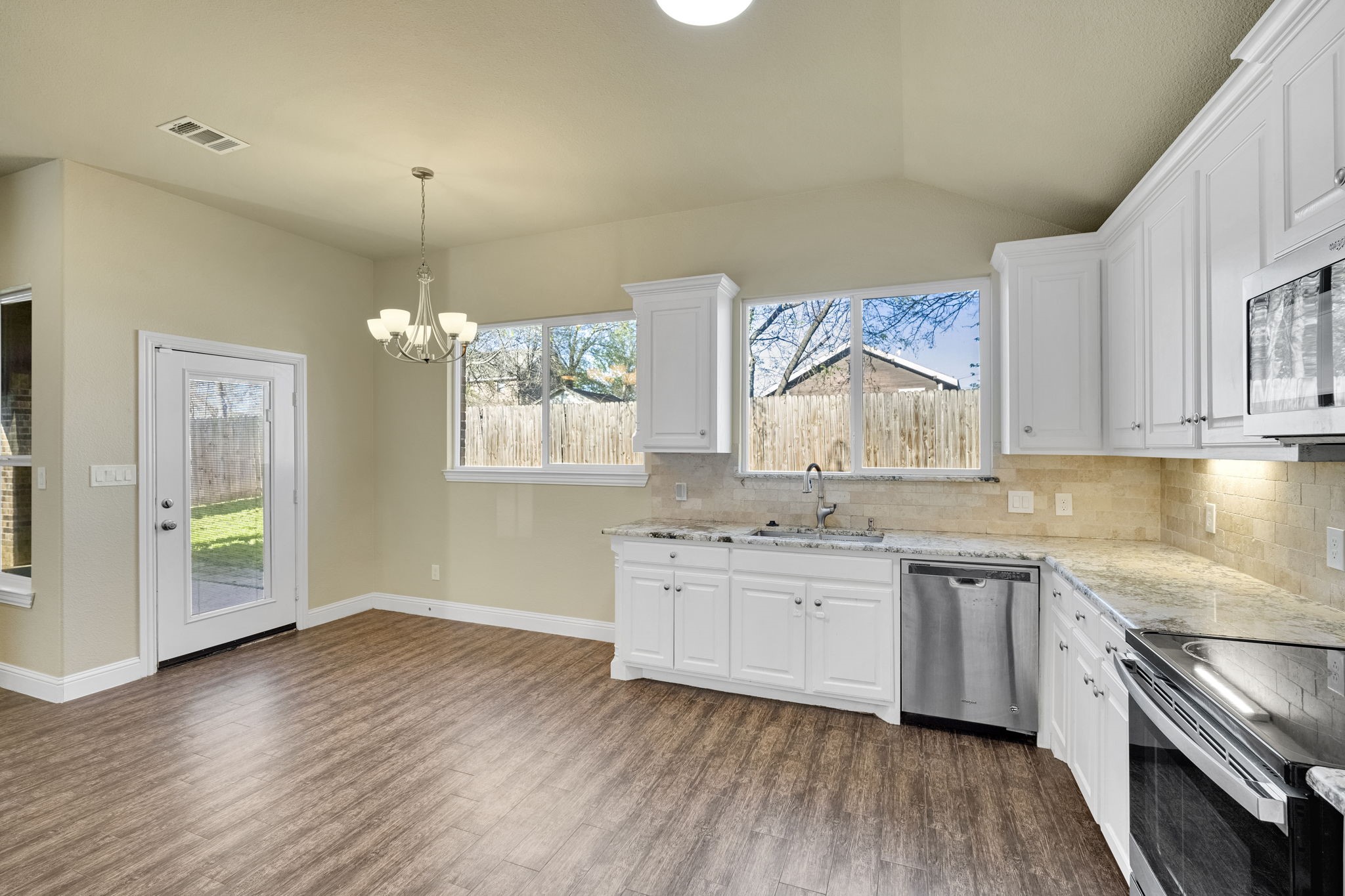 110 S Watson Street Alvarado TX 76009