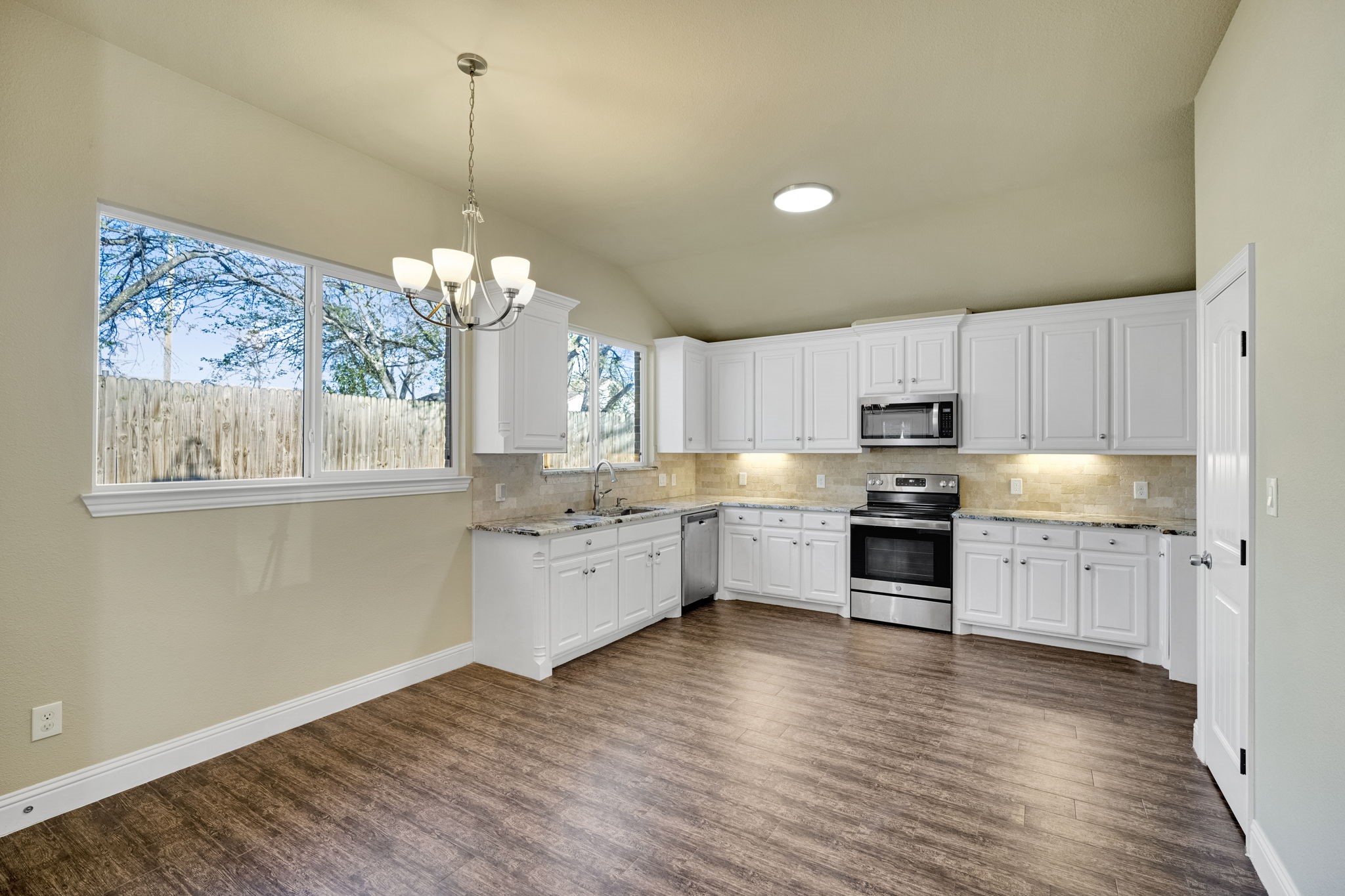 110 S Watson Street Alvarado TX 76009