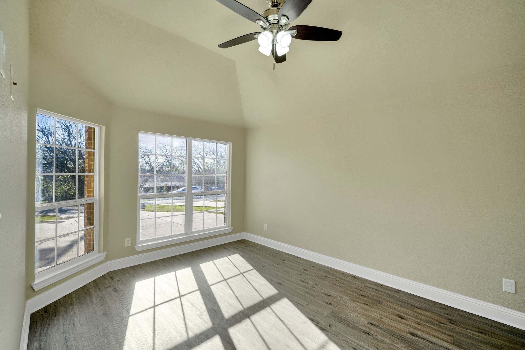 110 S Watson Street Alvarado TX 76009
