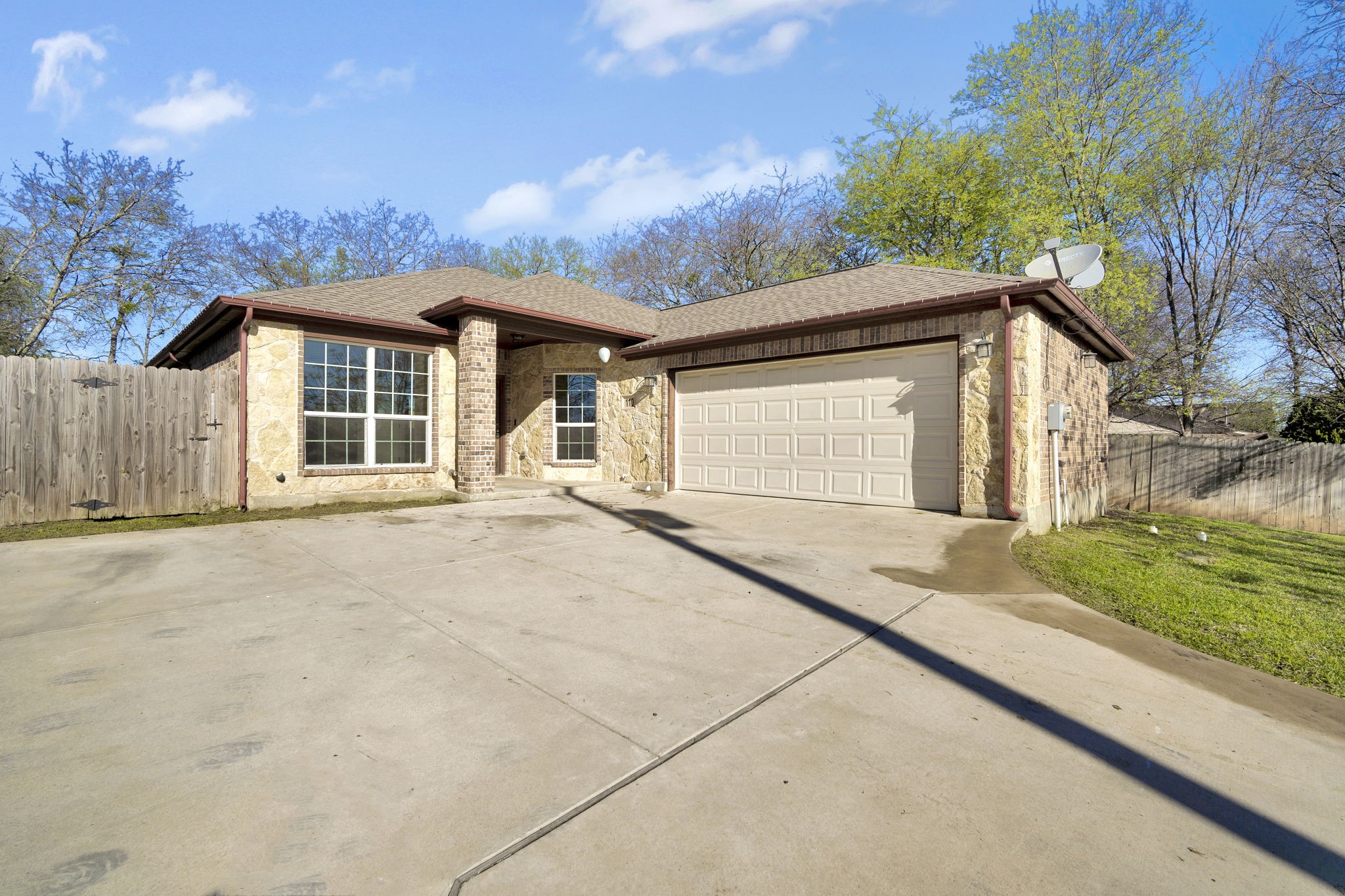110 S Watson Street Alvarado TX 76009
