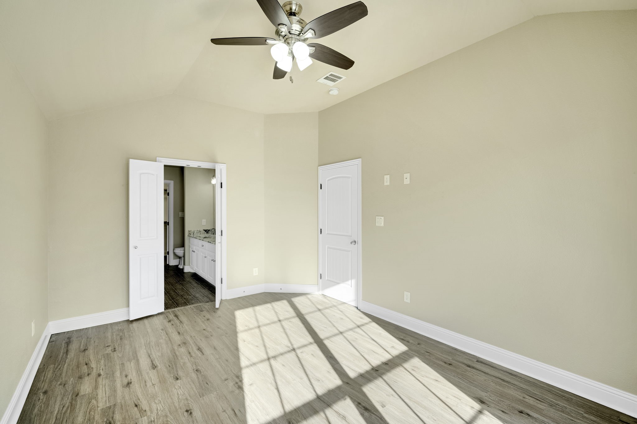 110 S Watson Street Alvarado TX 76009