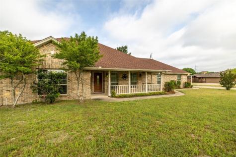 811 Black Champ Road Waxahachie TX 75167