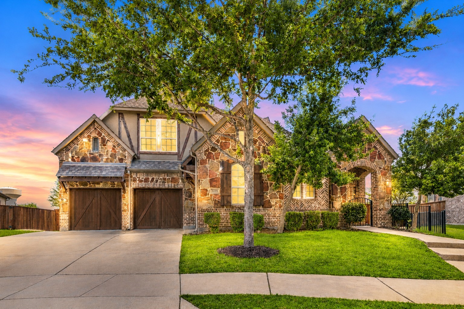 2689 Forest Breeze Drive Frisco TX 75034