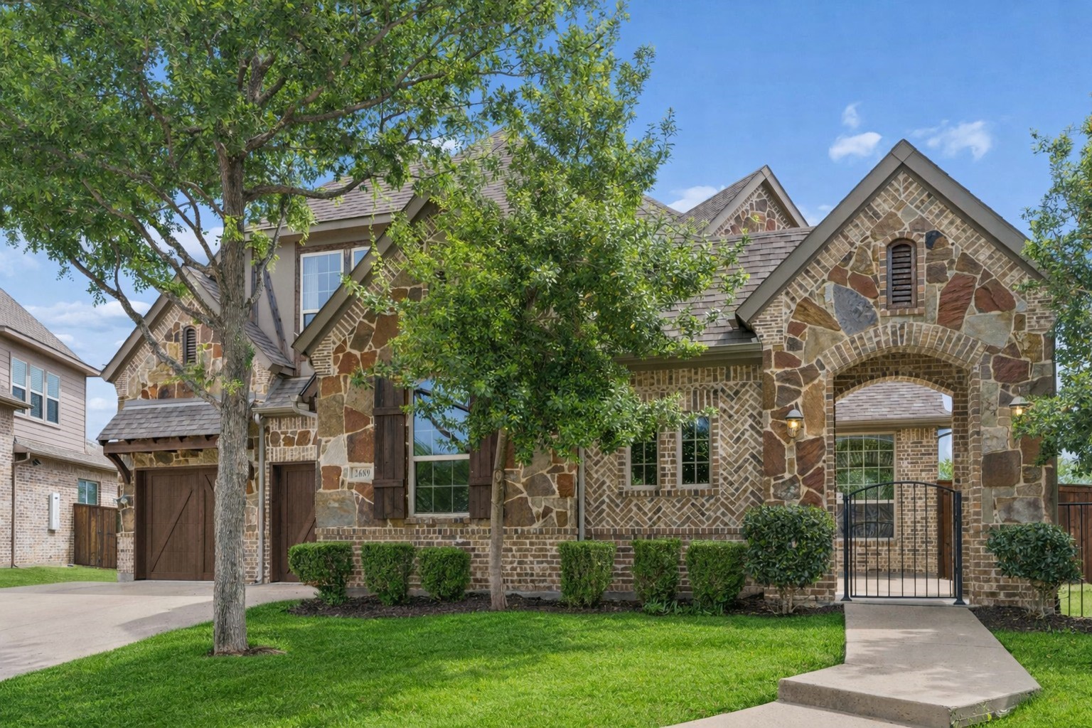 2689 Forest Breeze Drive Frisco TX 75034