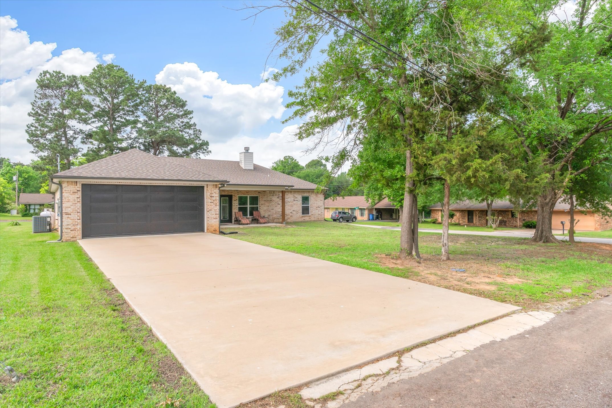 1024 Monte Carlo Grand Saline TX 75140