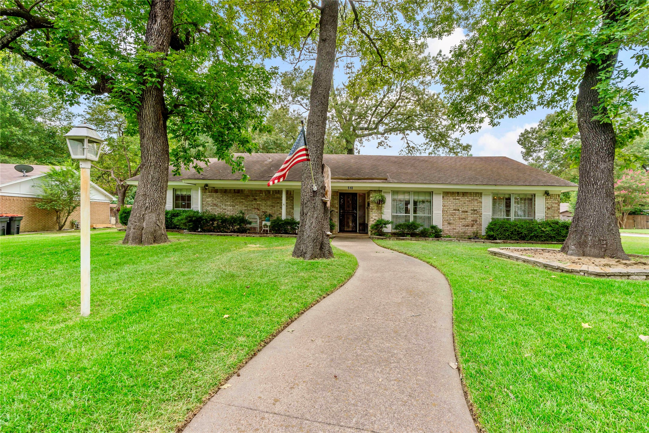 510 26th Street SE Paris TX 75460