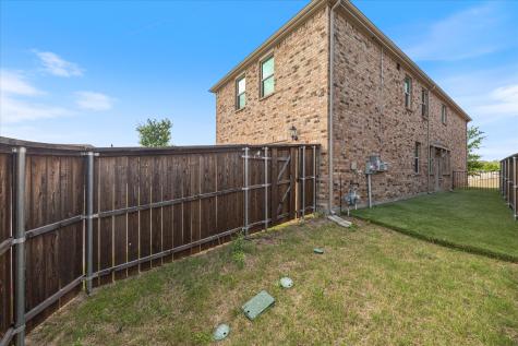 7803 Norway Mews Rowlett TX 75089