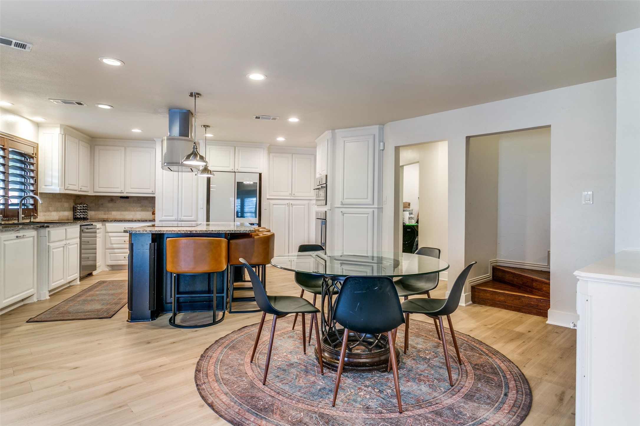 5933 Steve Court Westlake TX 76262