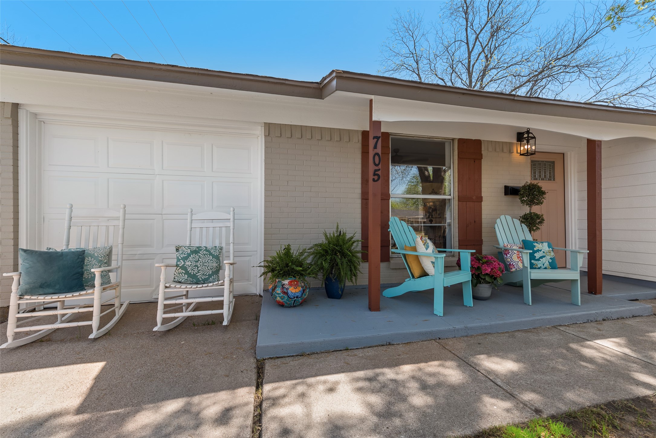 705 SW Sunnybrook Drive Burleson TX 76028