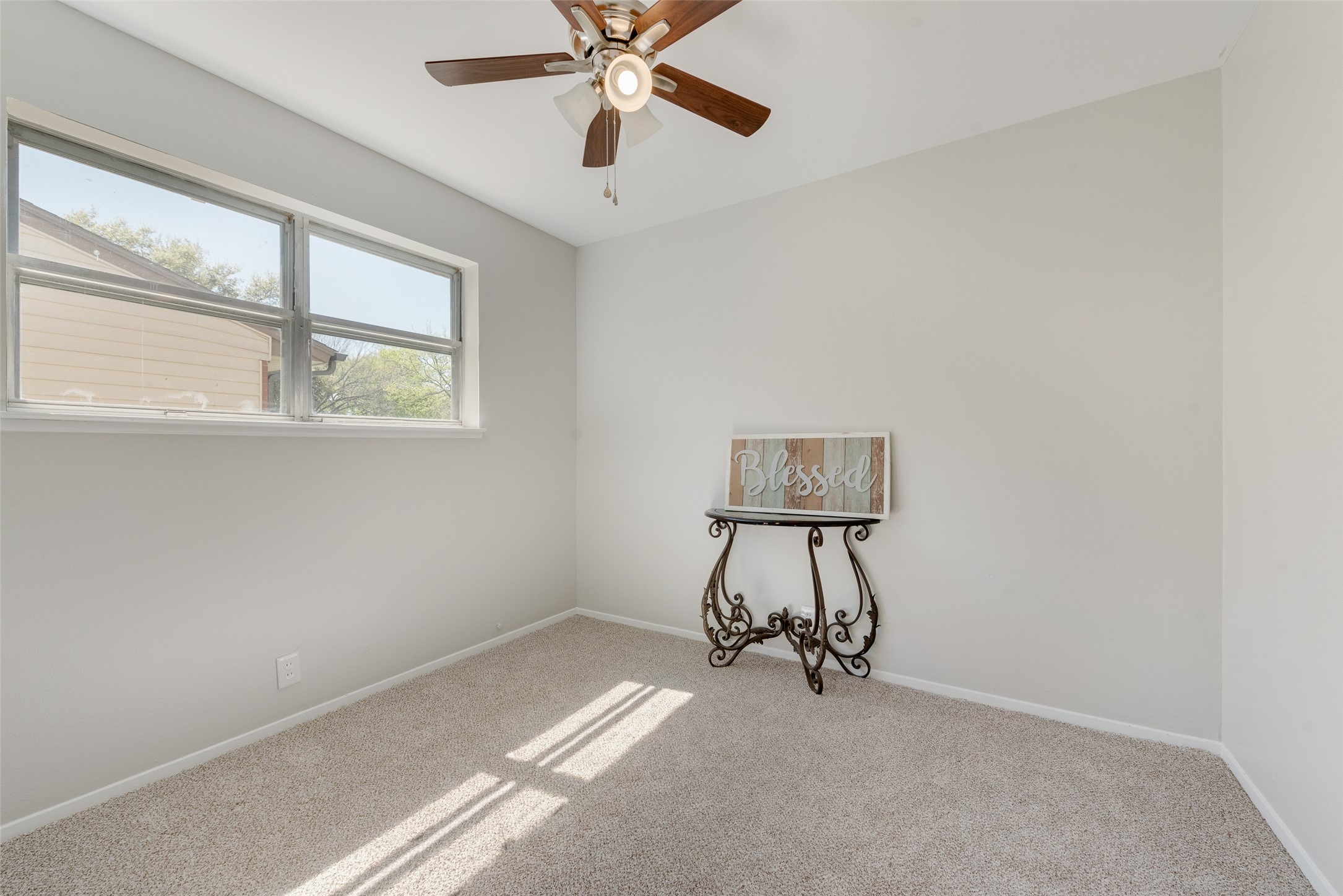 705 SW Sunnybrook Drive Burleson TX 76028