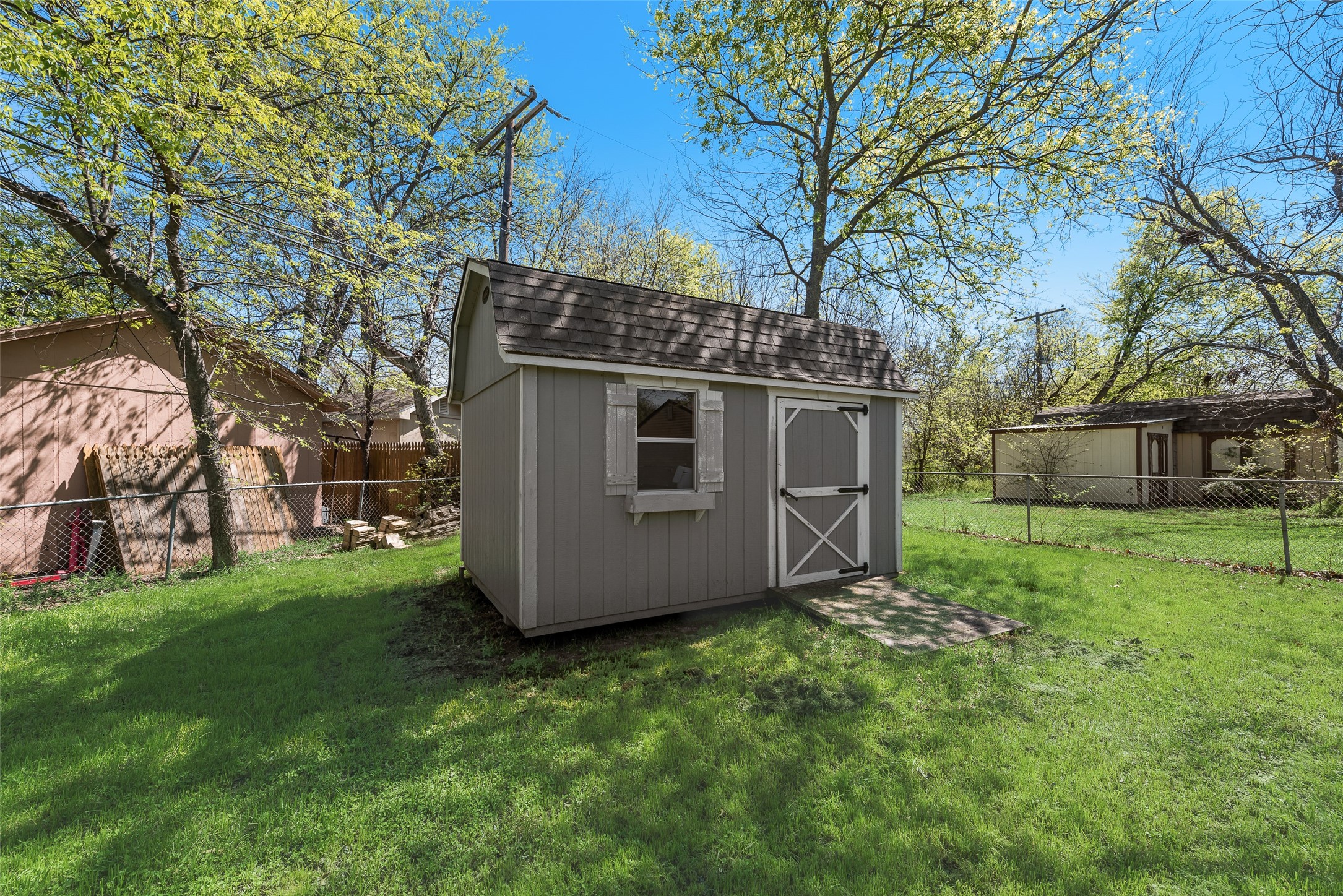705 SW Sunnybrook Drive Burleson TX 76028