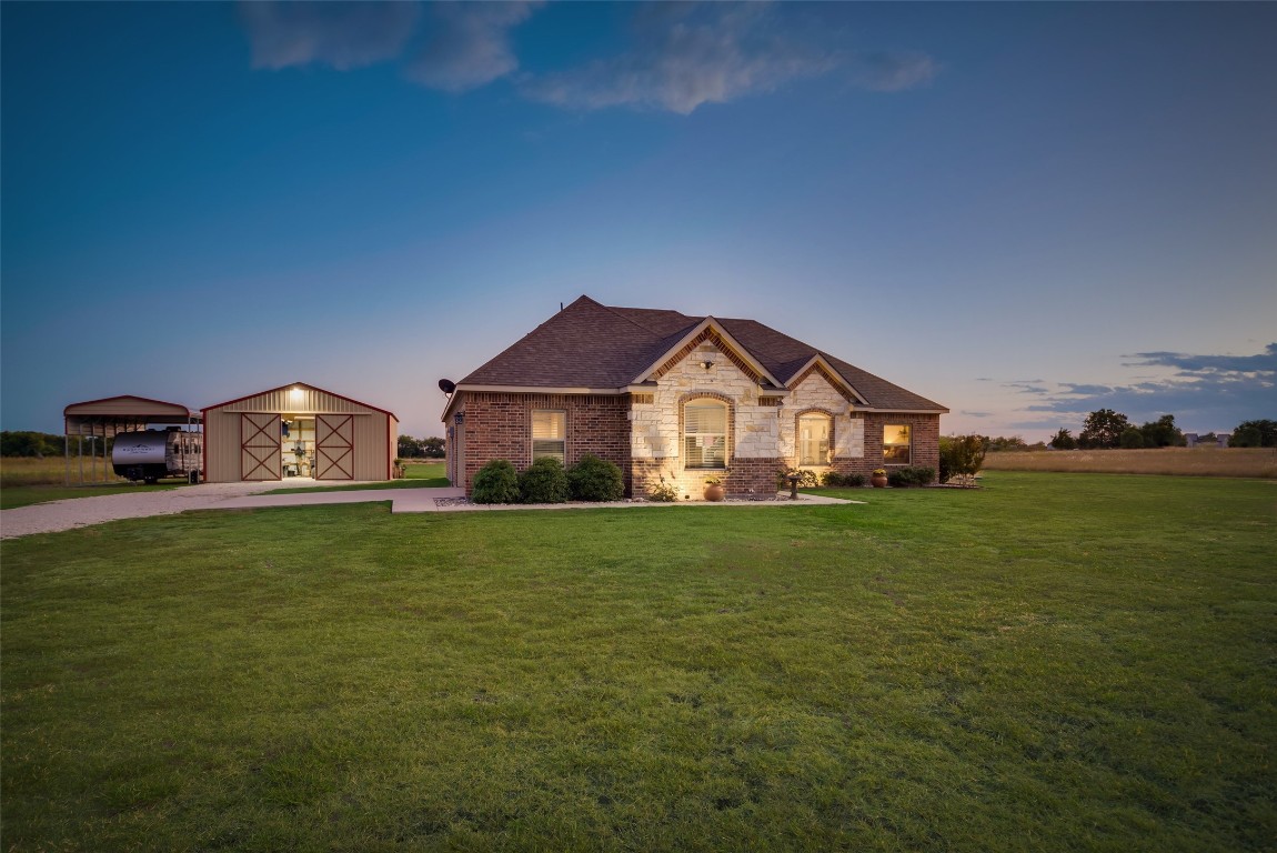 3033 Blueberry Hill Road Greenville TX 75401
