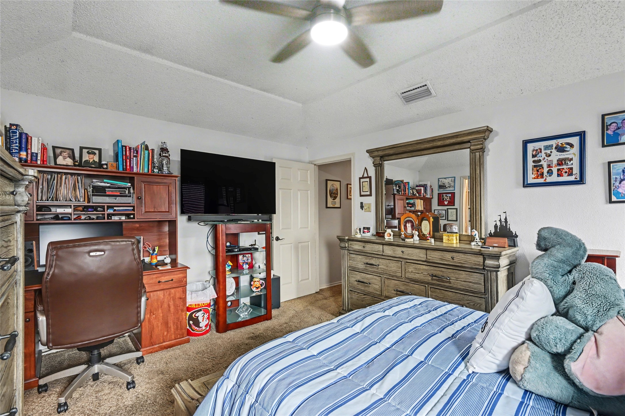 6056 Hillglen Drive Watauga TX 76148