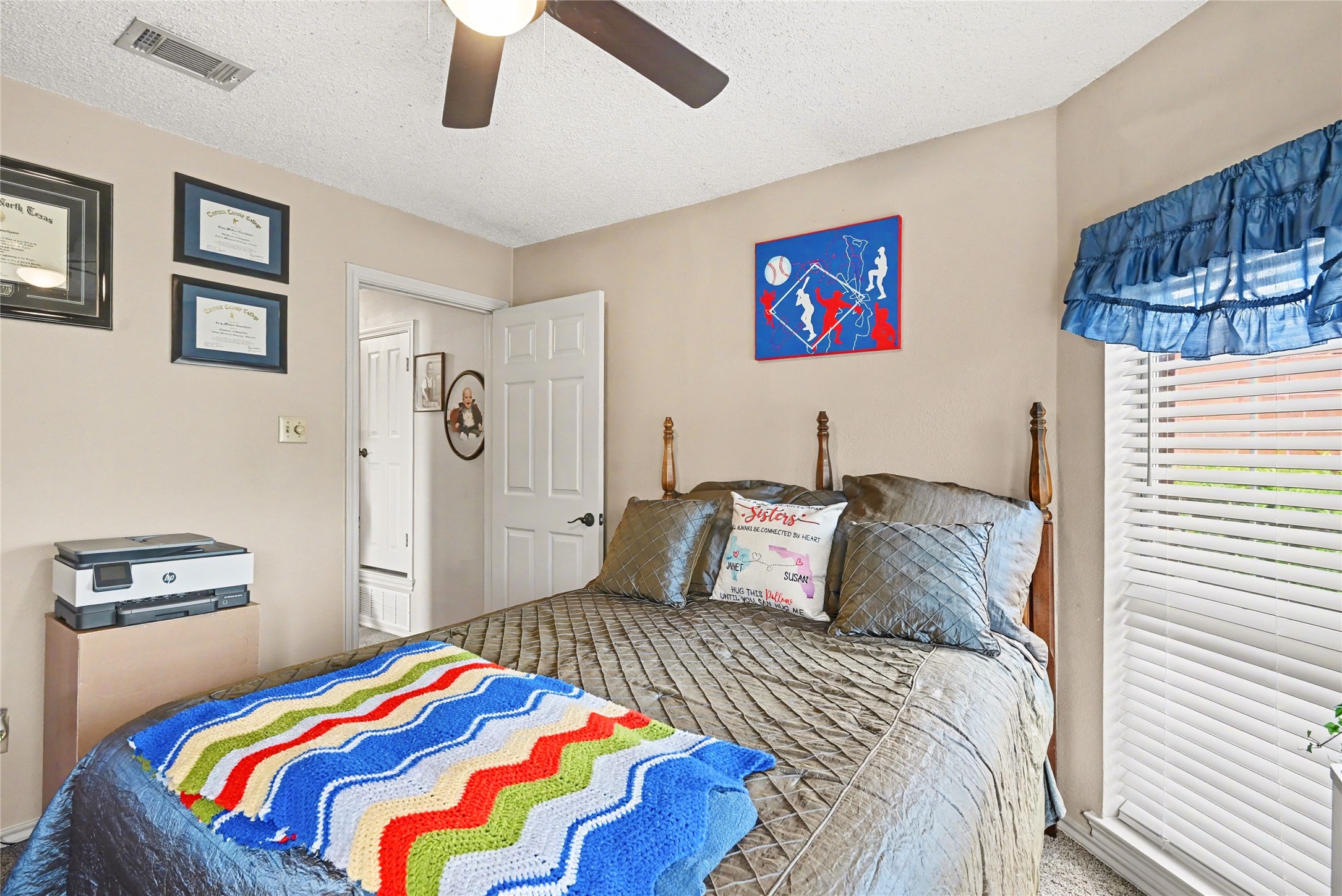 6056 Hillglen Drive Watauga TX 76148
