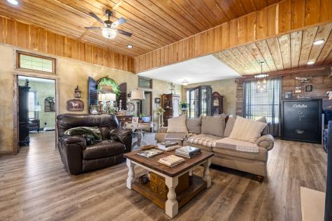12102 Cedar Rock Parkway Crawford TX 76638