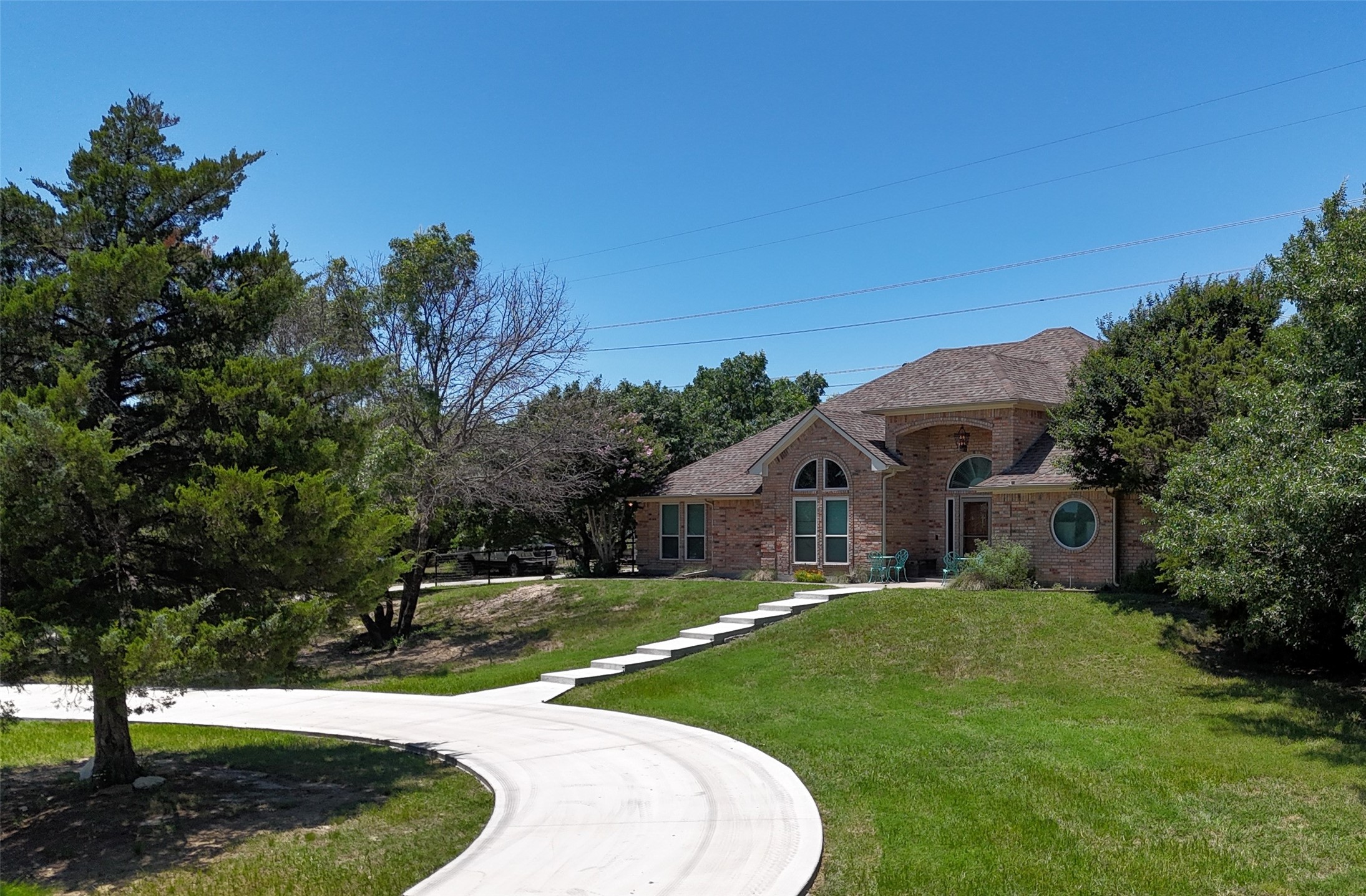 211 Trailwood Drive Weatherford TX 76085