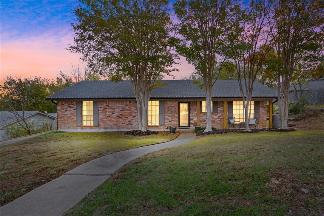 9518 Stony Point Drive Woodway TX 76712