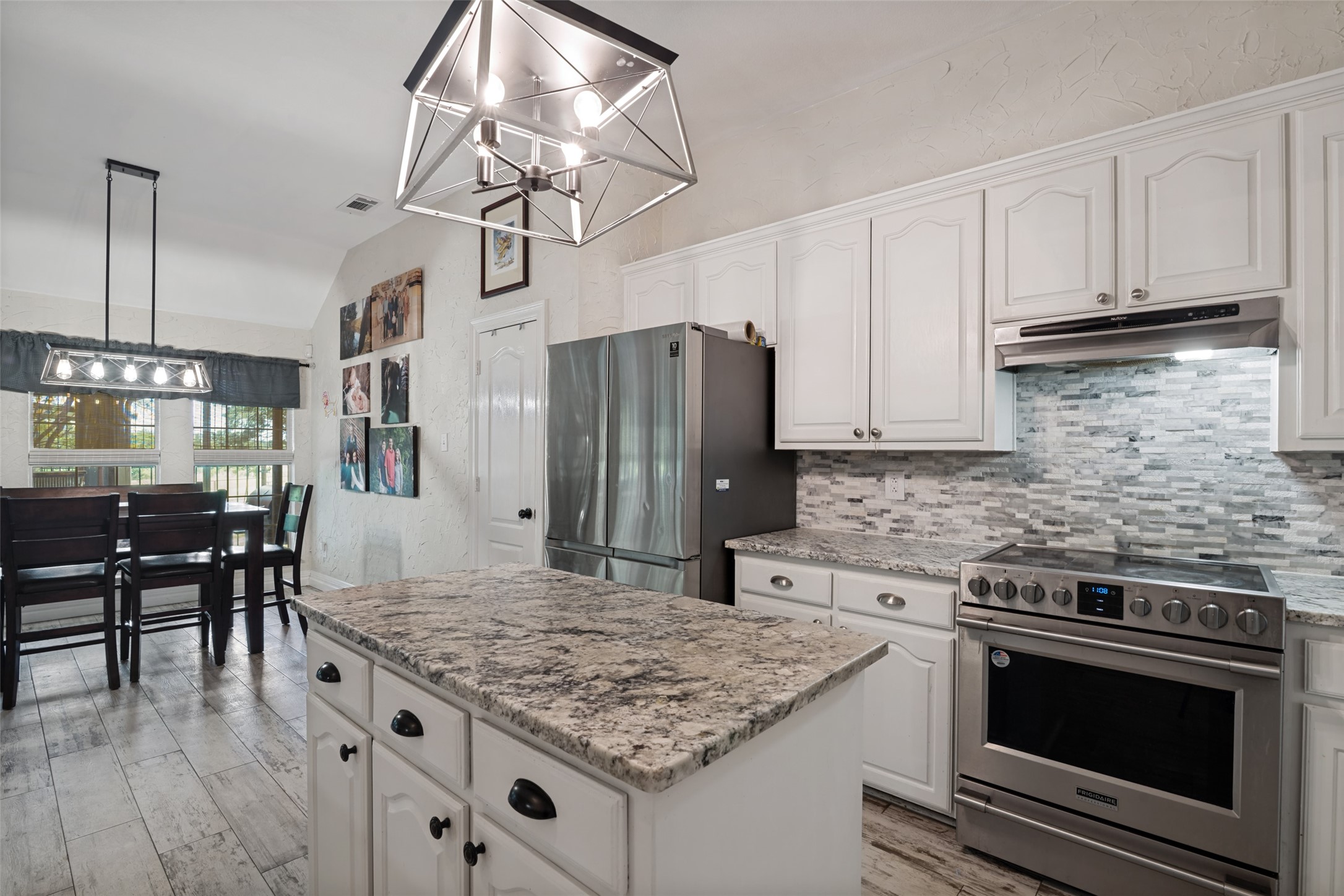 18584 County Road 543 Nevada TX 75173