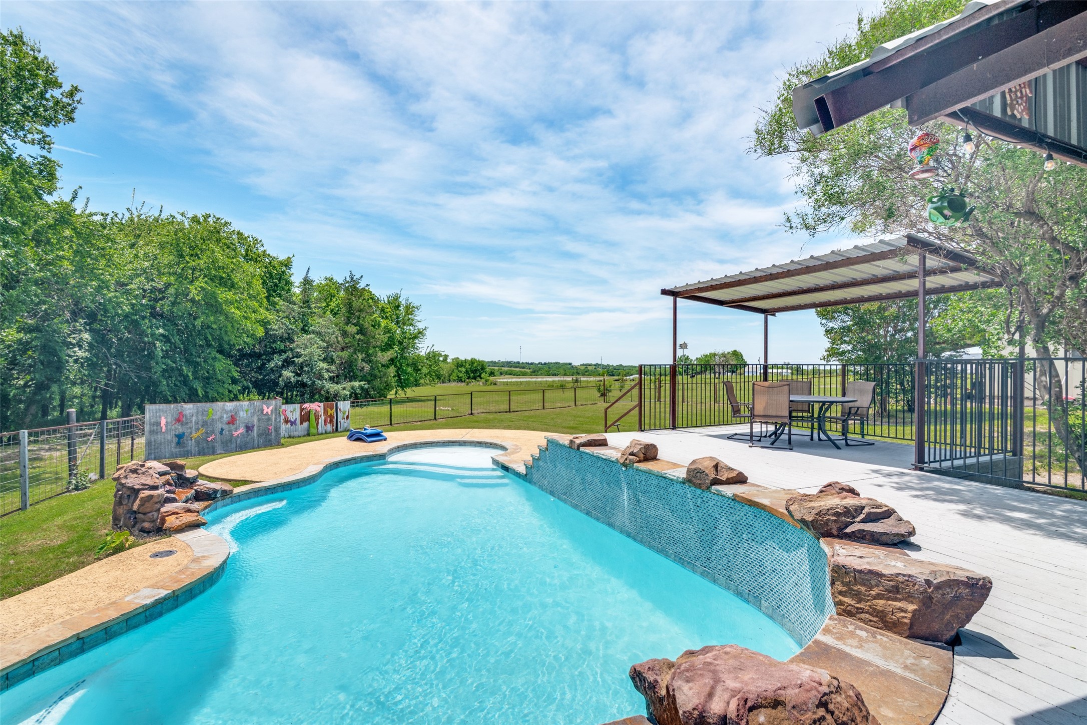 18584 County Road 543 Nevada TX 75173