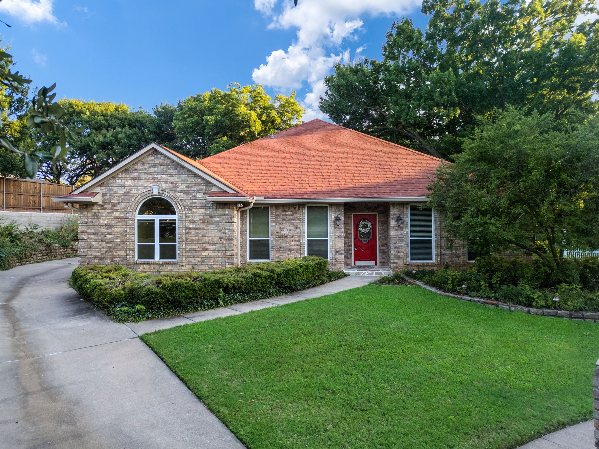 1628 Snowmass Place Lewisville TX 75077