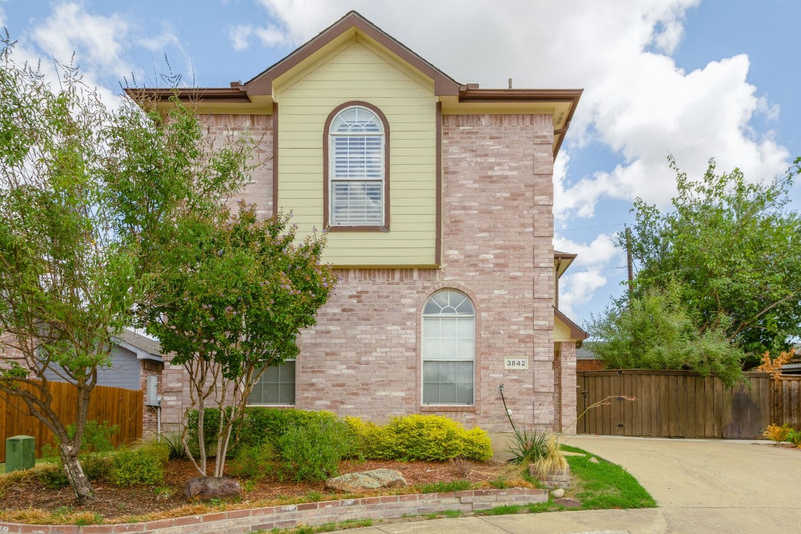 3842 Brandon Park Drive Garland TX 75044