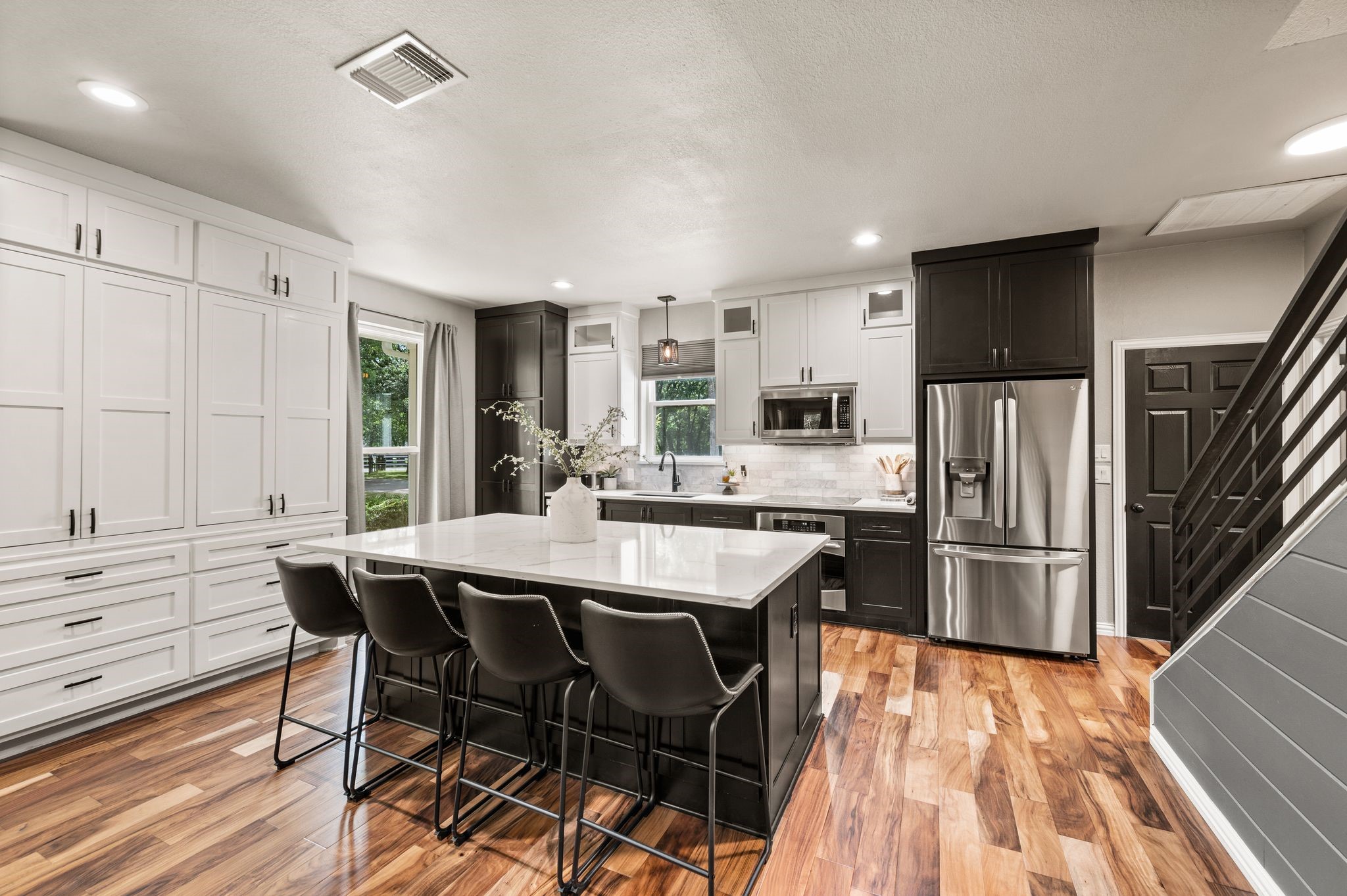 4208 Country Hill Road Fort Worth TX 76140