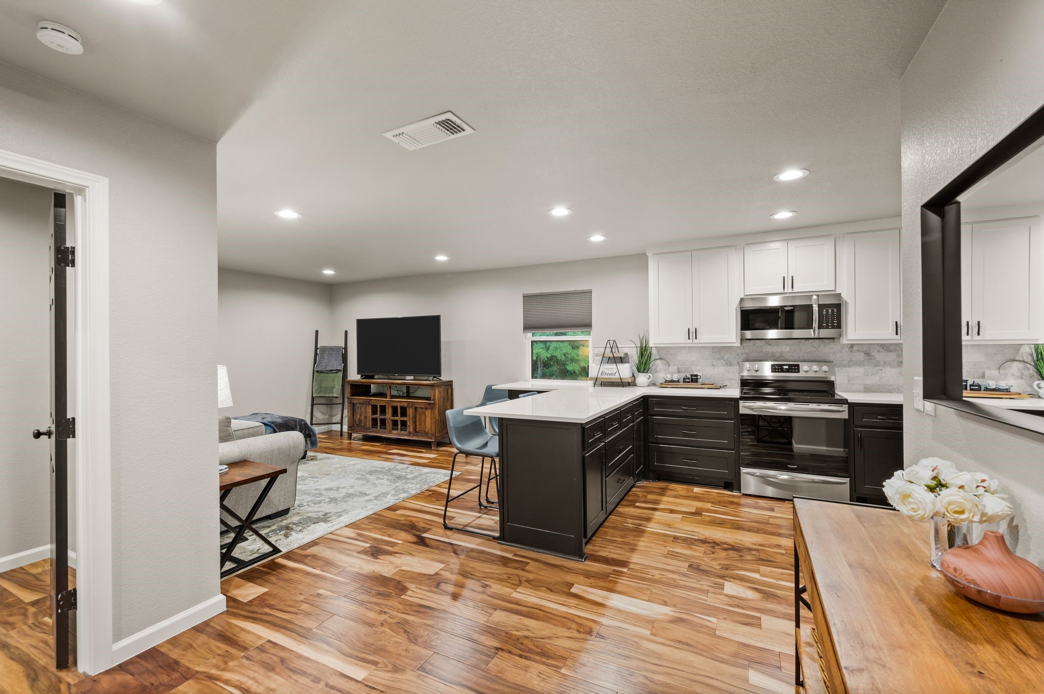 4208 Country Hill Road Fort Worth TX 76140